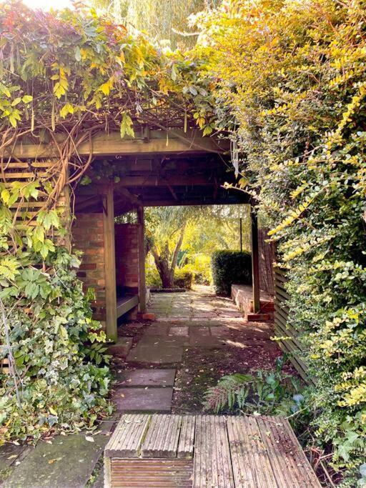 Holiday home The Secret Garden House Burton (Lincolnshire)